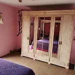 Casa De Gato Rustic בית נופש *