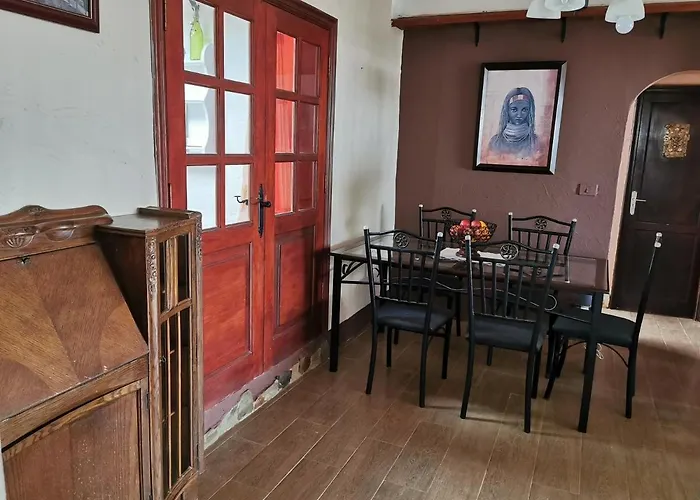 Casa De Gato Rustic *