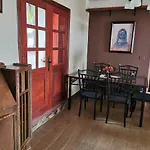 Casa De Gato Rustic *